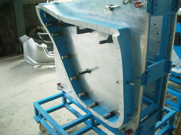 后面內(nèi)飾總成檢具